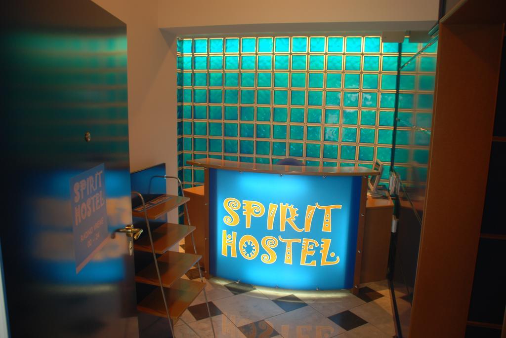 Spirit Hostel And Apartments Belgrado Exterior foto