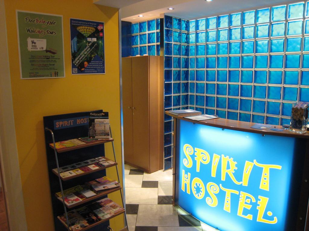 Spirit Hostel And Apartments Belgrado Exterior foto
