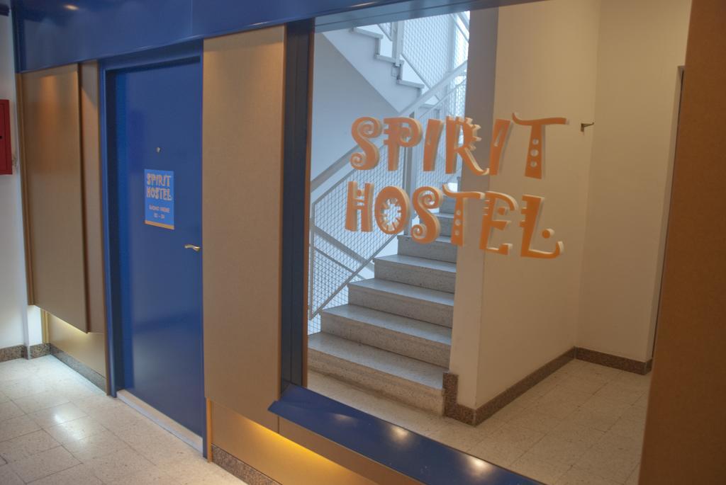 Spirit Hostel And Apartments Belgrado Exterior foto